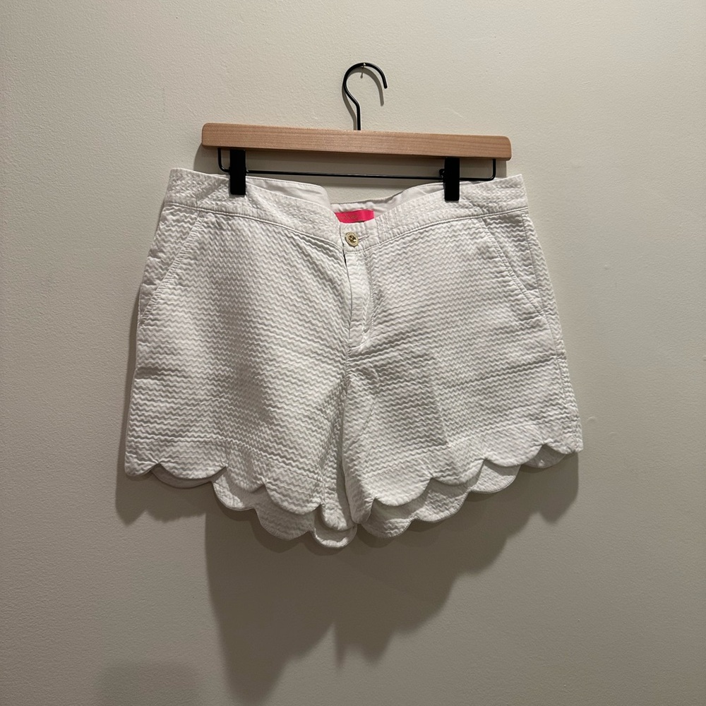 Lilly Pulitzer White Scalloped High Waist Shorts